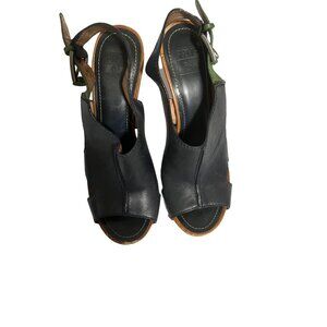 Frye Womens  Dara Black & Green Leather Slingback Heeled Sandals Wooden